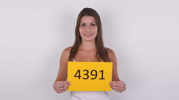 CzechCasting - Zuzana 4391