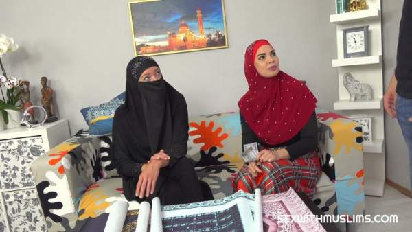SexWithMuslims - Elisa Tiger And Chloe Lamour - Muslim Slut Fucks For Posters