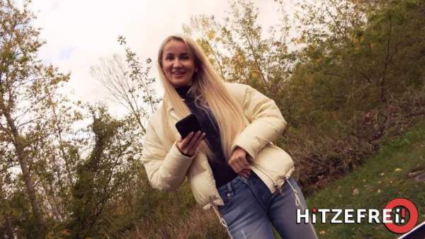 Hitzefrei - Tania Swank - Andy Fucks Tania’s Tight Teen Pussy