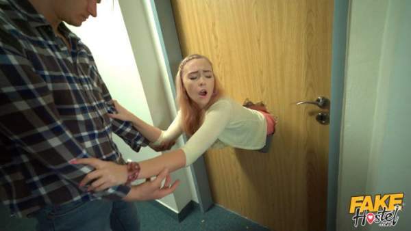 FakeHostel - Jenny Wild - Stuck In A Door