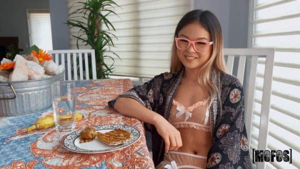 IKnowThatGirl - Lulu Chu - Pussy Persuasion