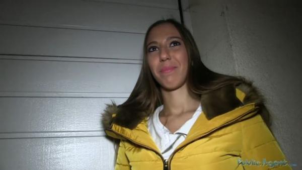 PublicAgent E273 - Suzy - Shy Brunette Fucks for Cash