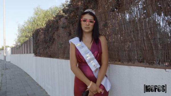 PublicPickUps - Kitty Love - Brazen Birthday Girl