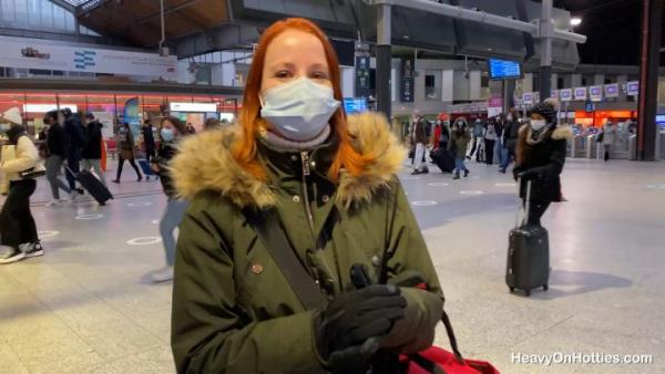 HeavyOnHotties - Roxy Fox - Subway Card