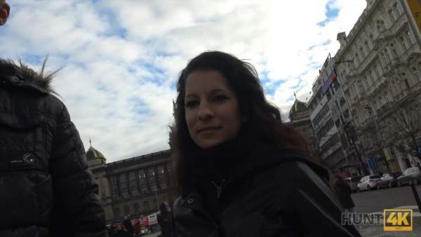 Hunt4K E14 - Jocelyne Z - I've Got Sexy Victim Into My Net!