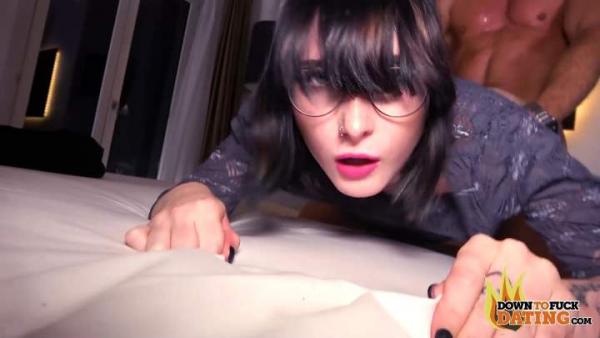 DownToFuckDating - Lou Nesbit - Back In Action