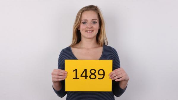 Czech Casting - Anna 1489