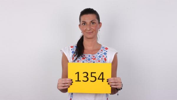 Czech Casting - Karolina 1354