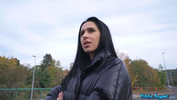 PublicAgent - Alyssa Bounty - Hitch a Ride on my Cock