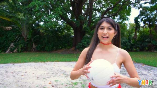 YNGR - Penelope Woods Is Proud Of How Well She Can Suck Dick