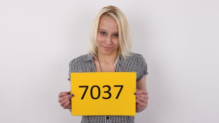 CzechCasting - Marie 7037