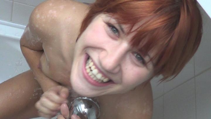 CZECH AMATEURS 56 - Lucy Bell