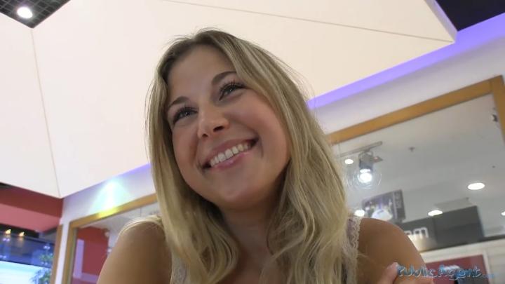 PublicAgent E02 - Jennifer aka Zdenka 7622 - Cute Blonde Loves Getting Cum On Her Pretty Pussy