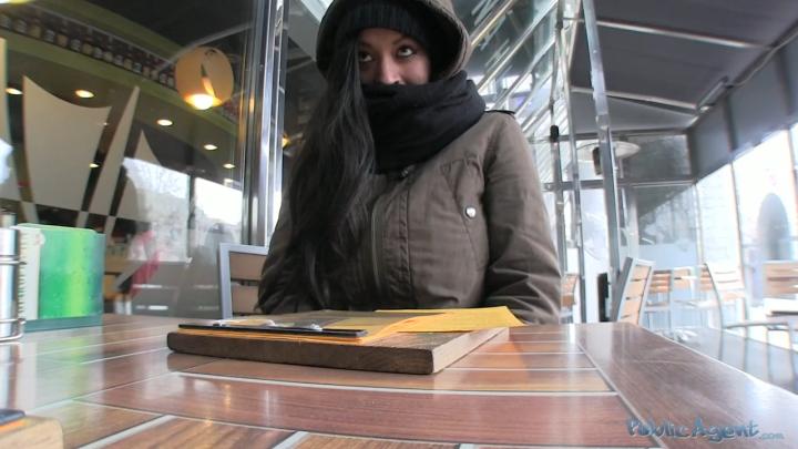 PublicAgent E76 - Leila