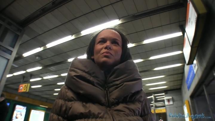 PublicAgent E78 - Linet