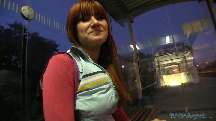 PublicAgent E26 - Lucy