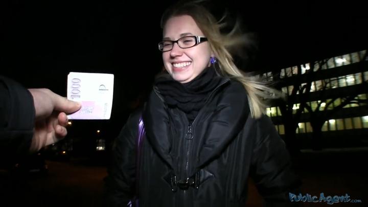 PublicAgent E73 - Nakita