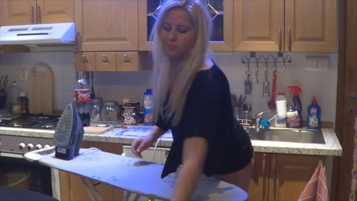 CZECH AMATEURS 81 - Candy Love - Pregnant model