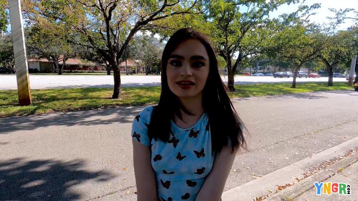 Bang! YNGR - Reese Robbins Love To Fuck And Suck Dick