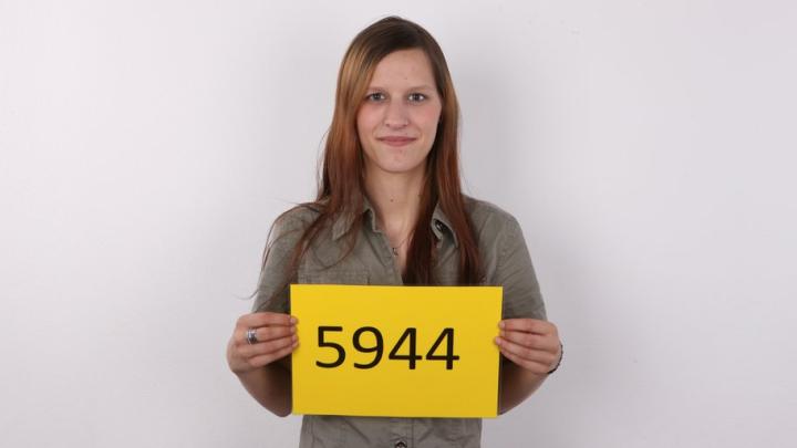 Czech Casting - Aneta - 5944