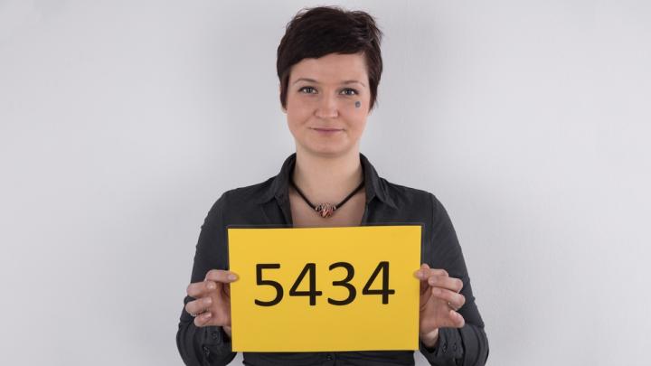 Czech Casting - Aneta 5434 and Belle Claire