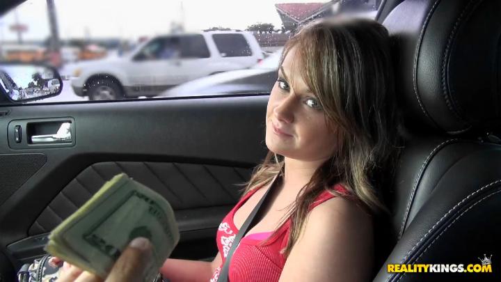 StreetBlowJobs - Lizzie Bell - Lizzies Lips