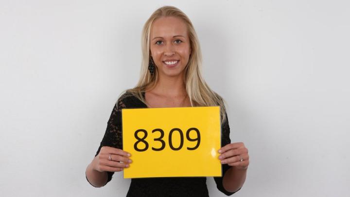 Czech Casting - Dominika - 8309
