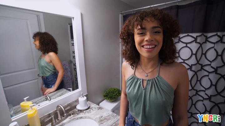 YNGR - Willow Ryder Is Down For A Dirty Slumber Party