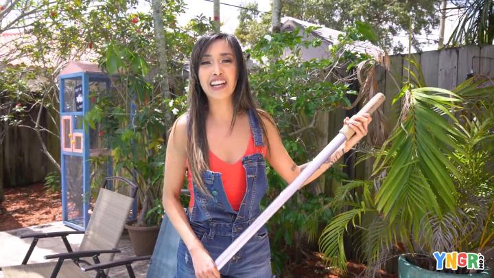 YNGR - Paulina Ruiz Will Suck Your Dick To Clean Your Pool