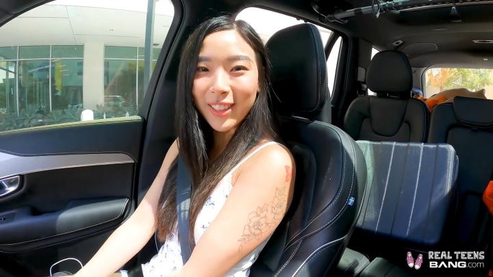 Bang! RealTeens - Asian Elle Lee Shows Pussy In Public And Craves More Cock In Hotel Room