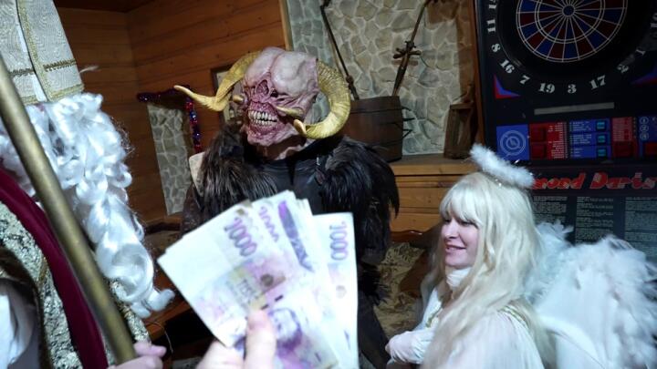 CzechStreets E140 - St Nicholas orgy