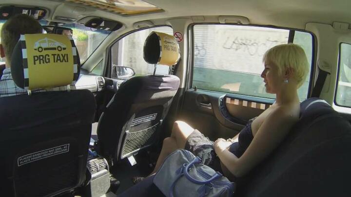 Czech Taxi 9 - Laura Sweet aka Alexis Leone - Natural pussy geyser