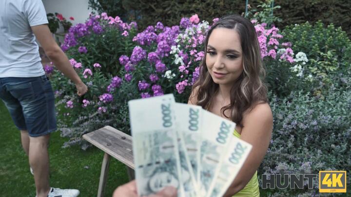 Hunt4K - Zeynep Jessica - Wanted to Save His Girlfriend from Creampie -- all He Got was Tip