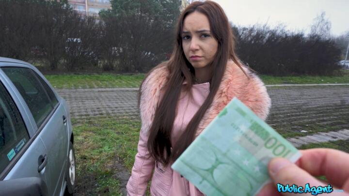 PublicAgent - Zeynep Rossa - Caught in the Act