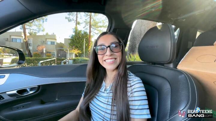 Bang! RealTeens - Madison Wilde Sucks Dick Out In Public Before Fucking In Hotel Room