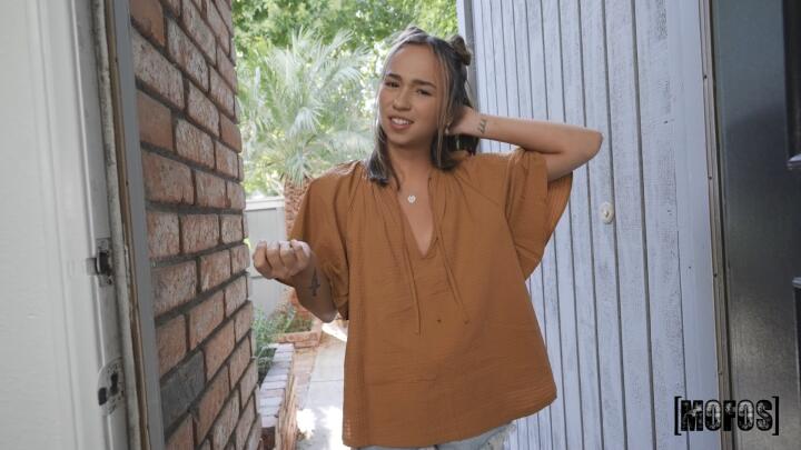 IKnowThatGirl - Dakota Tyler and Charles Dera - Video Favor Goes Too Far