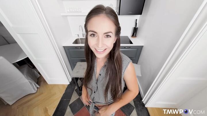 TmwPOV - Lenna Ross - Kitchen morning delight