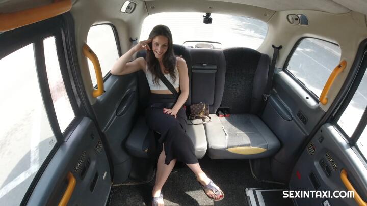 SexInTaxi E63 - Betzz and Steve Q - Sexy Fitness Trainer Got Fucked In The Taxi