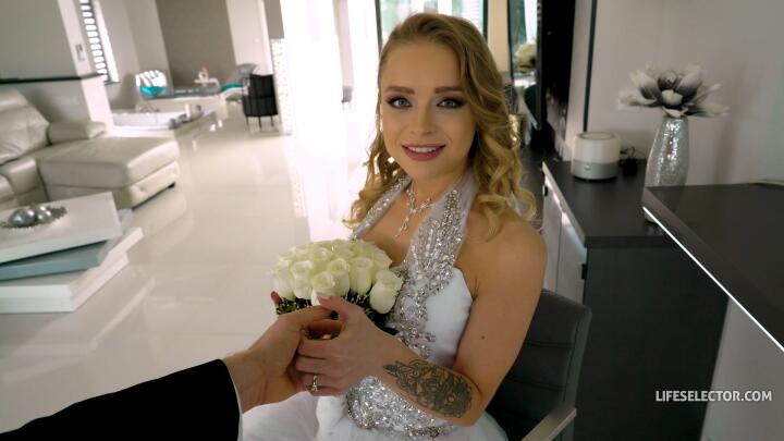 LifeSelector - Alexa Flexy - Virgin Bride Obsession