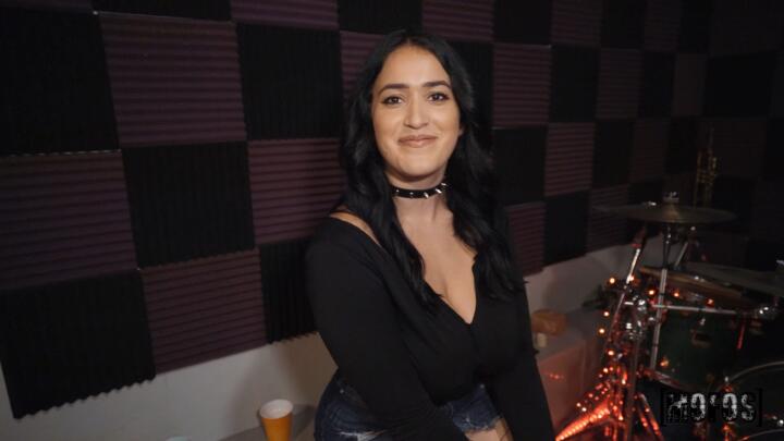 Mofos - Nia Bleu and Brett Maker - Distracted Sound Engineer in the Studio