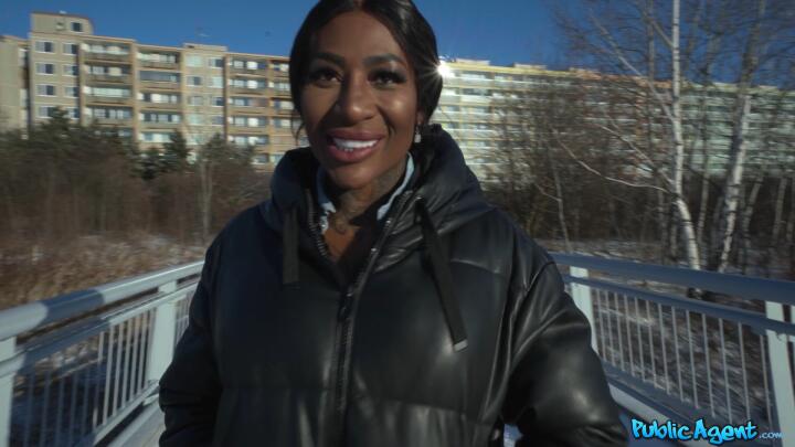 PublicAgent - Josy Black - Shake that Spanish Booty