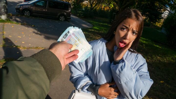 PublicAgent - Lia Lin - My Ass is Better TBH