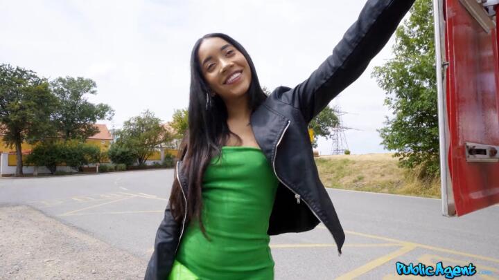 PublicAgent - Linda Baker - Big ass ebony Latina public sex