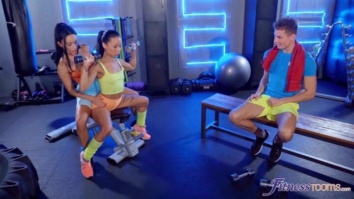 FitnessRooms - Lexi Dona, Caramella Del X and Matthew Meier - Big cock gym threesome with babes