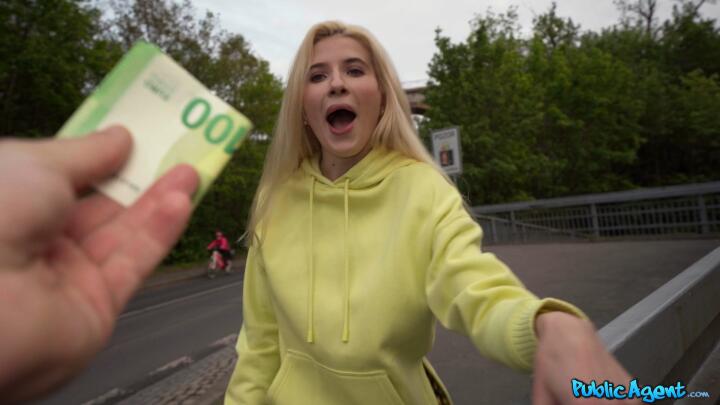 PublicAgent - Vanessa Hillz and Martin Gun - But I Love my Boyfriend