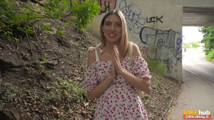 PublicAgent - Fanta Sie and Martin Gun - Russian, Paper, Scissors