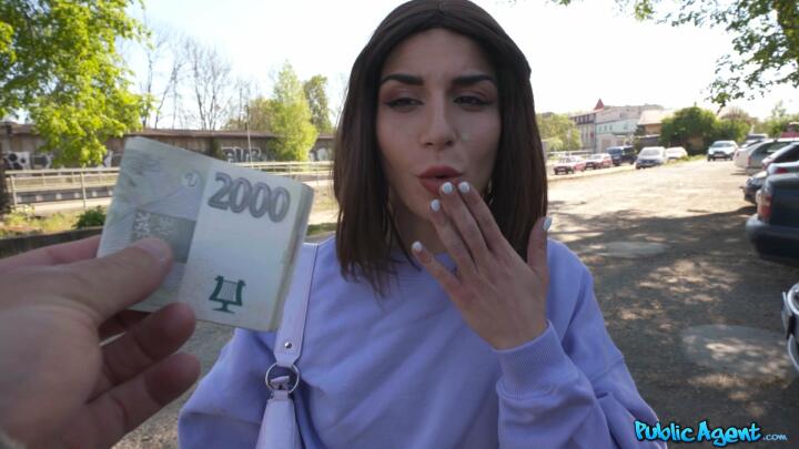 PublicAgent - Lola Danger and Martin Gun - Perfect Italian Booty