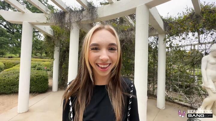 Bang! RealTeens - Southern Belle Breezy Bri Sucks Dick In A Public Park Before Hotel Fuck