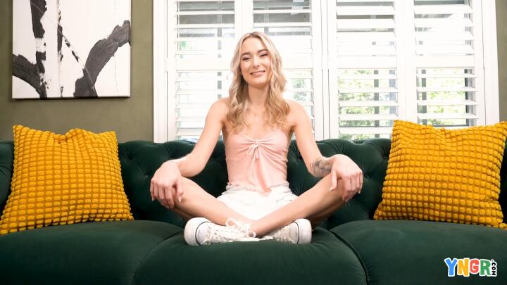 Bang! YNGR - Thea Summers and Gi Joey - Thea Summers Gets Her Creamy Pussy Creampied