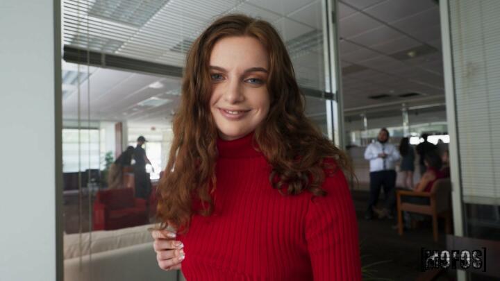 LetsPostIt - Marina Vaylor and Lucas Frost - Baddie Bank Teller